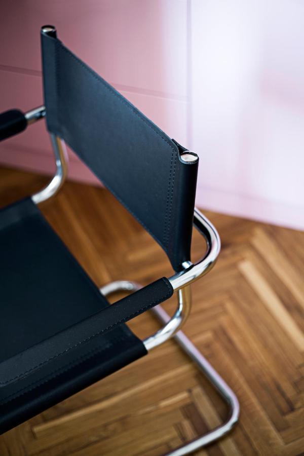 Apartament Wesoła *